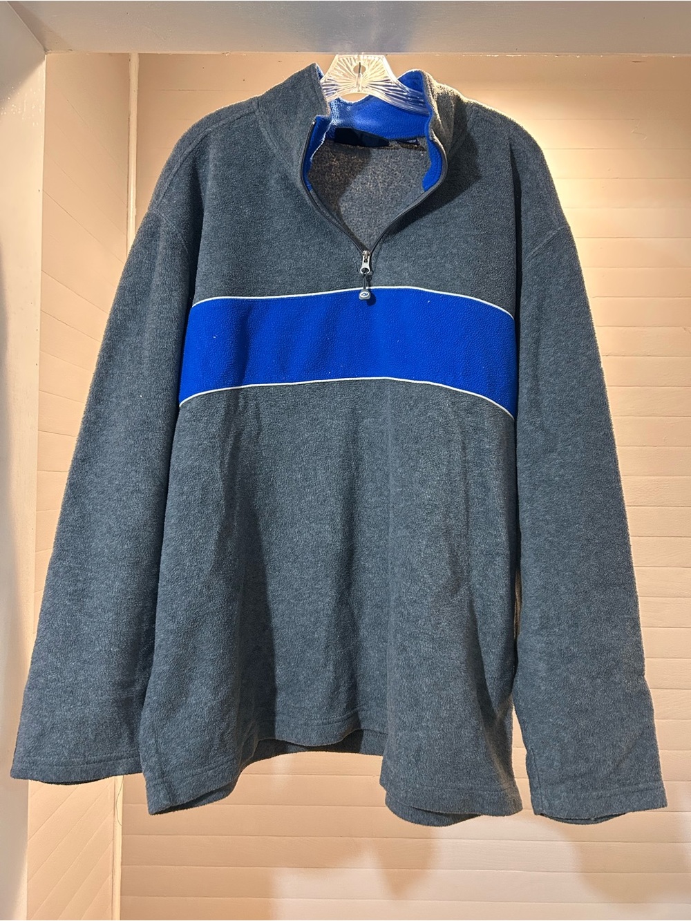 Aeropostale Men's Dark Gray Zip-Up Sweater with Royal Blue Chest Stripe